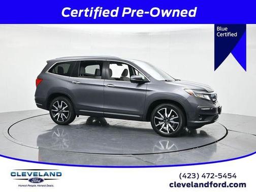 2022 Honda Pilot Touring 8-Passenger