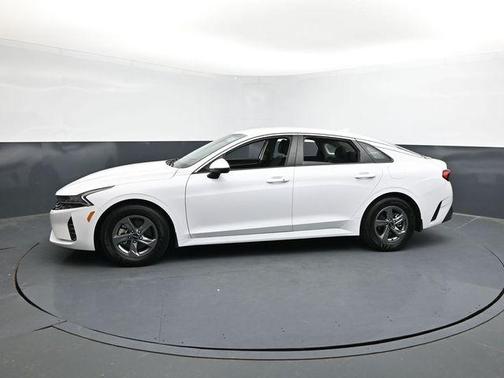 2024 Kia K5 LXS