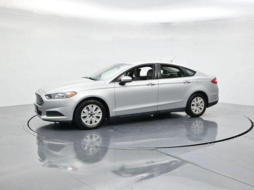 2014 Ford Fusion S
