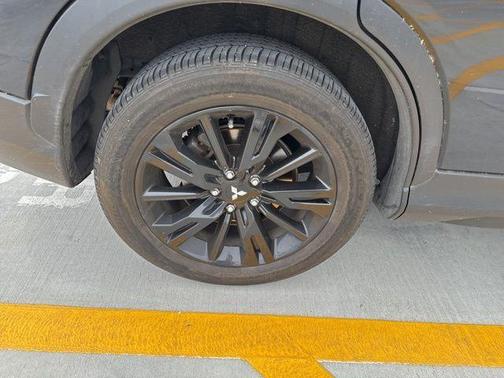 2024 Mitsubishi Eclipse Cross LE