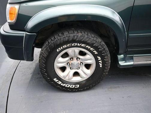 2001 Toyota 4Runner SR5