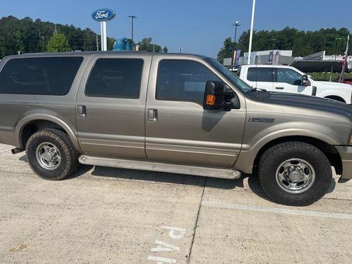 2005 Ford Excursion Eddie Bauer