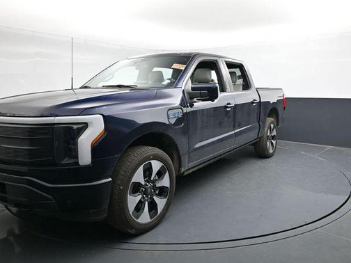 2025 Ford F-150 Lightning Platinum