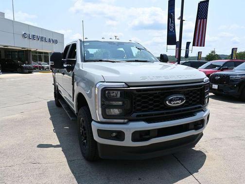2025 Ford F-350 XL