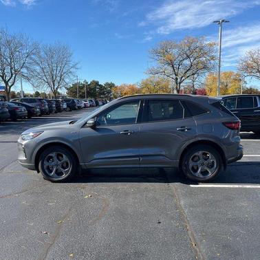 2023 Ford Escape ST-Line Select