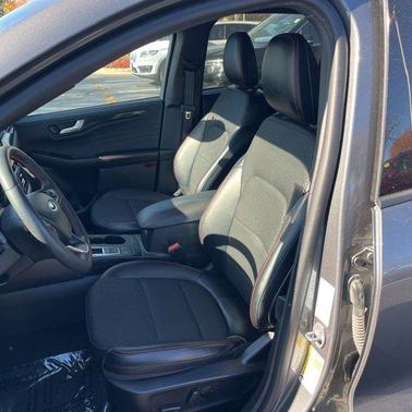 2023 Ford Escape ST-Line Select