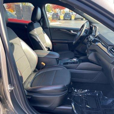 2023 Ford Escape ST-Line Select