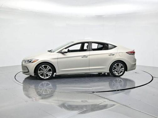 2017 Hyundai ELANTRA Limited