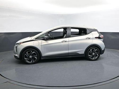 2022 Chevrolet Bolt EV 2LT