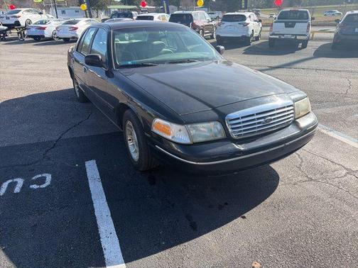 1999 Ford Crown Victoria LX