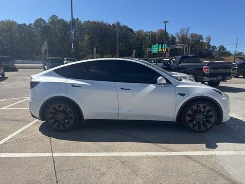 2022 Tesla Model Y Performance
