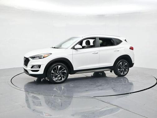 2021 Hyundai TUCSON Sport