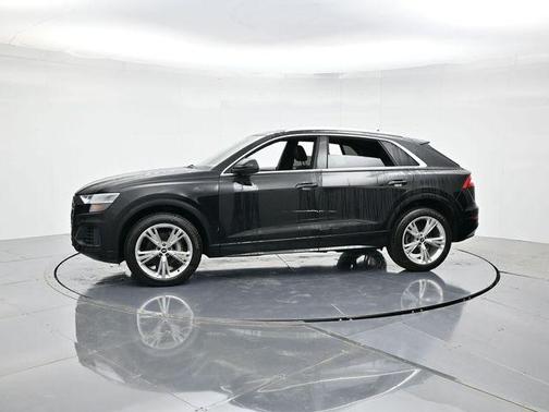 2021 Audi Q8 55 Premium Plus