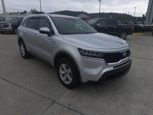 2021 Kia Sorento LX