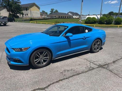 2017 Ford Mustang EcoBoost Premium