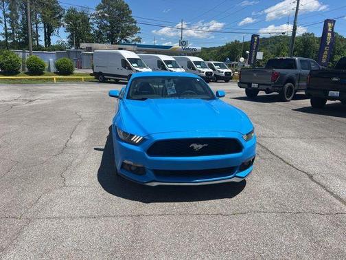 2017 Ford Mustang EcoBoost Premium