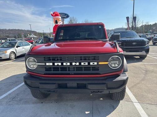 2022 Ford Bronco Base