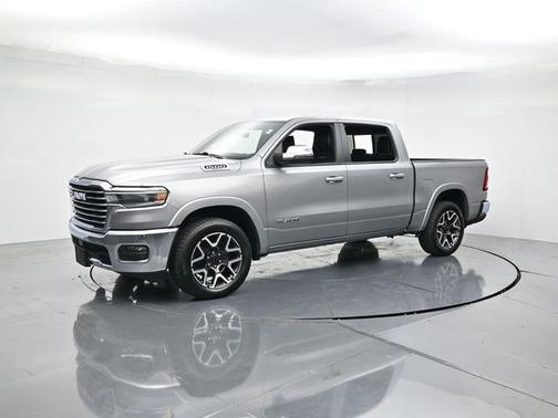 Billet Silver Metallic Clearcoat 2025 RAM 1500 LARAMIE