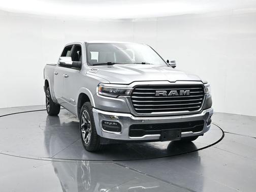 Billet Silver Metallic Clearcoat 2025 RAM 1500 LARAMIE