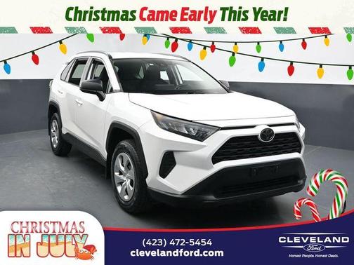2020 Toyota RAV4 LE