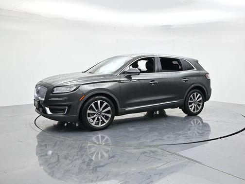 2019 Lincoln Nautilus Select