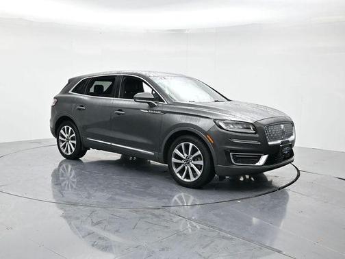 2019 Lincoln Nautilus Select