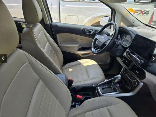 2021 Ford EcoSport Titanium