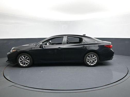 2021 Toyota Avalon XLE