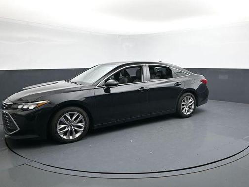 2021 Toyota Avalon XLE