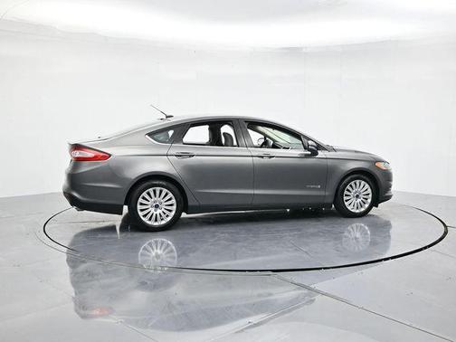 2014 Ford Fusion Hybrid S
