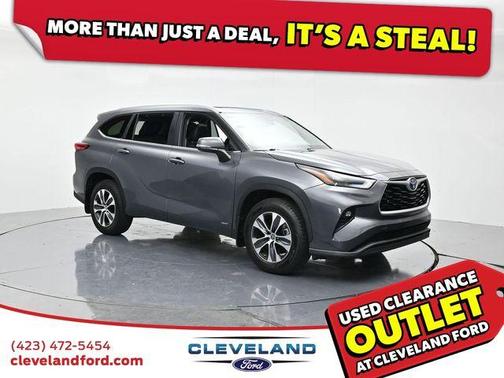 2023 Toyota Highlander Hybrid XLE