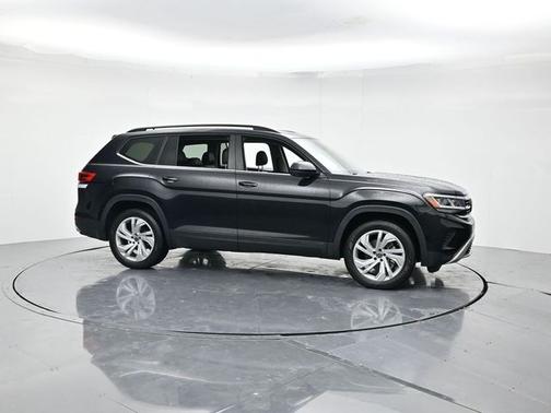 2022 Volkswagen Atlas 3.6 SE W/ TECHNOLOGY