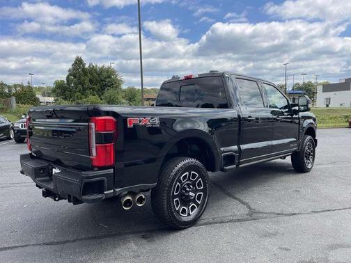 2025 Ford F-250 Platinum