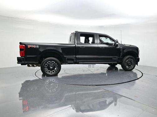 2025 Ford F-250 Platinum
