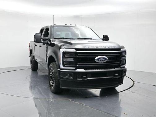 2025 Ford F-250 Platinum