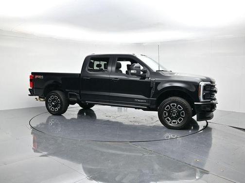 2025 Ford F-250 Platinum