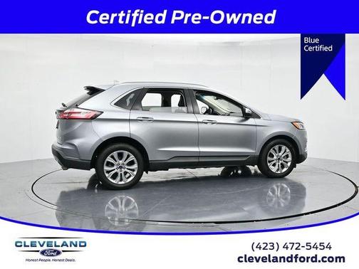 2020 Ford Edge Titanium