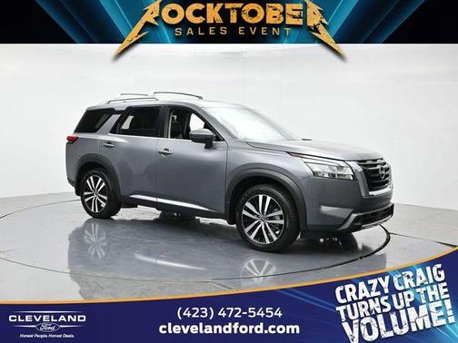 2024 Nissan Pathfinder Platinum
