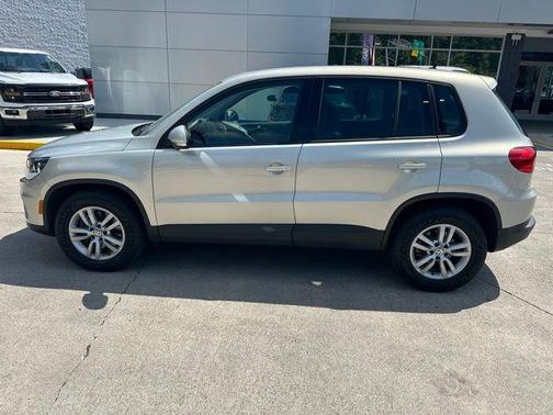 2013 Volkswagen Tiguan S