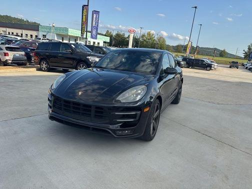 2015 Porsche Macan Turbo