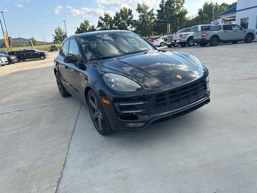 2015 Porsche Macan Turbo
