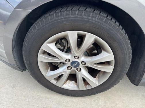 2012 Ford Taurus SEL