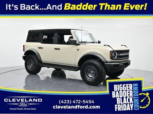 2025 Ford Bronco Base