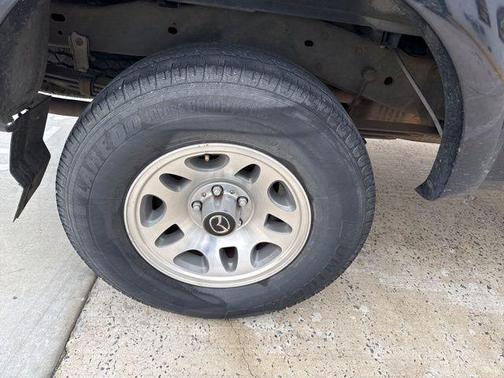 2002 Mazda B3000 DS
