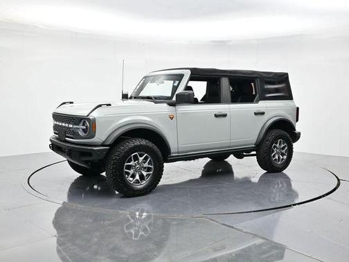 2021 Ford Bronco Badlands