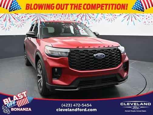 2025 Ford Explorer ST-Line