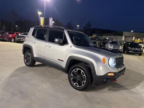 2016 Jeep Renegade Trailhawk