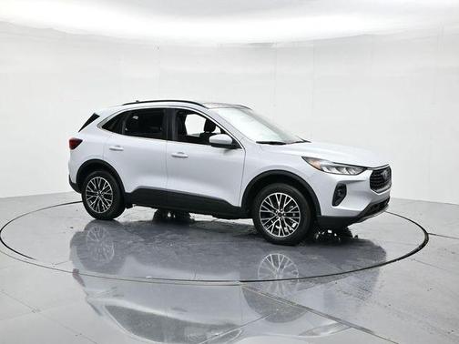 2026 Ford Escape Base