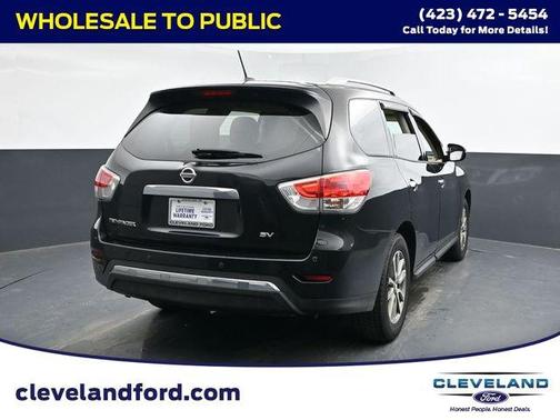 2015 Nissan Pathfinder SV