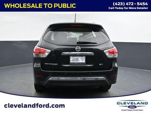 2015 Nissan Pathfinder SV